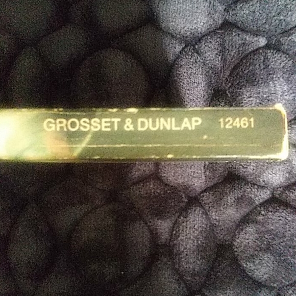 The Illustrated Elvis by W.A. Harbinson Magazine - Picture 4 of 16